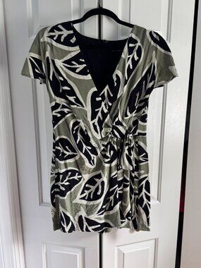 Eva Franco Becca Sage Green Leaf Rompers Size 2